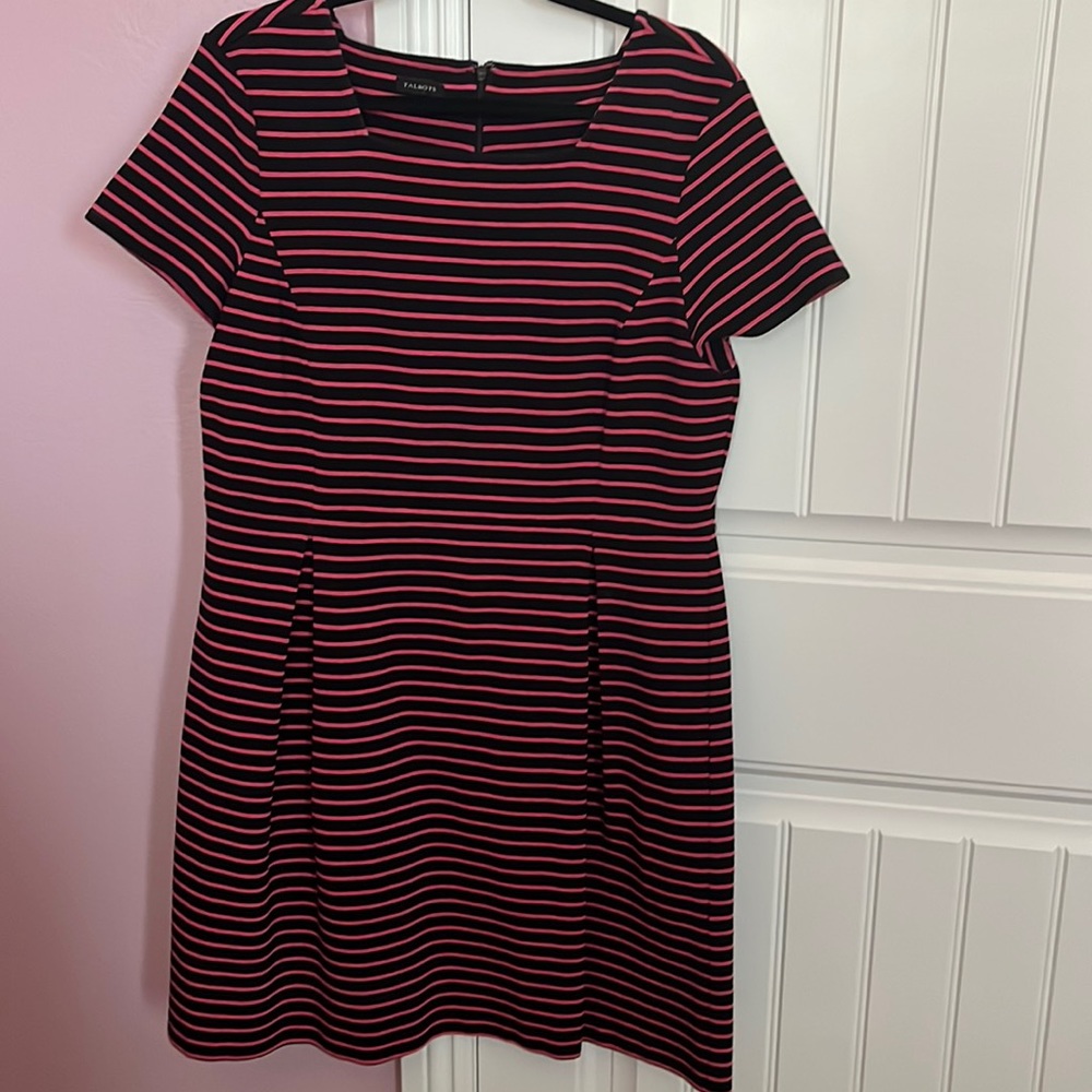 A line striped dress size 16